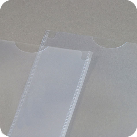 legatoria Busta a U. A5 TRASPARENTE, in polipropilene da 120 micron, aperta sul lato corto, formato A5 (148x210mm), con invito a mezzaluna per facilitarne l�apertura.