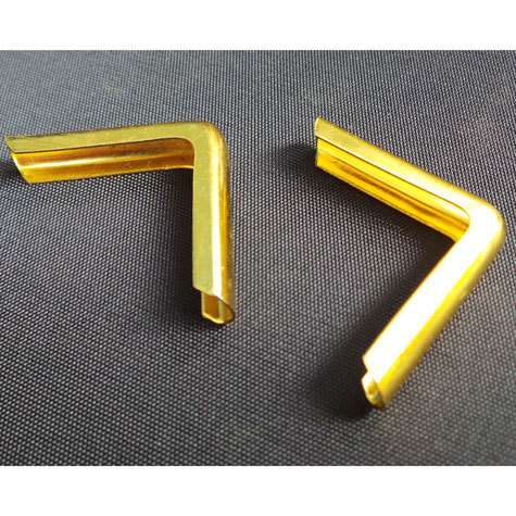 legatoria Angolino metallico ottone antico 25mm per lato, protegge copertine spesse fino a 4,5mm.