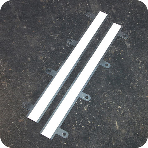 legatoria File Strip, Striscia perforata autoadesiva per archiviazione a 4 buchi, 280x25mm TRASPARENTE, in PVC rigido, lunghezza 280mm. Interasse fori 80mm.