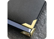 legatoria Angolino metallico oro 24 carati 16mm per lato, protegge copertine spesse fino a 3.5mm.