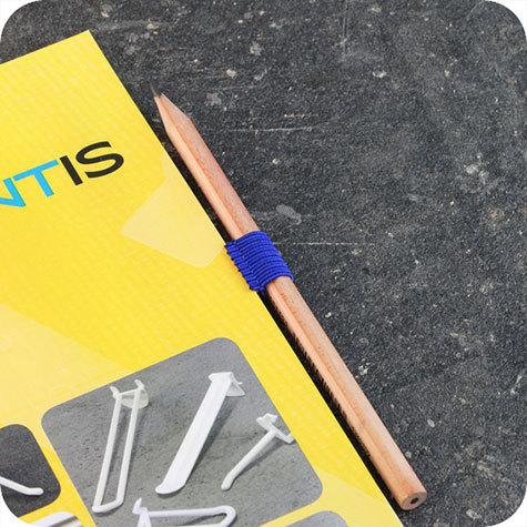 legatoria Portapenne sottili, autoadesivo elastico, BLU Per penne sottili (circonferenza 2-3cm). Dimensioni lembo adesivo: 45x30mm..
