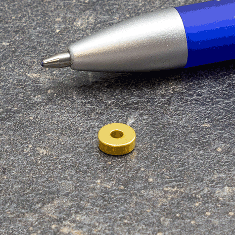 legatoria Rondella magnetica, diametro 6mm, ORO ORO. Diametro esterno 6mm. Diametro interno 2mm. Spessore 2mm (forza di attrazione:760g).