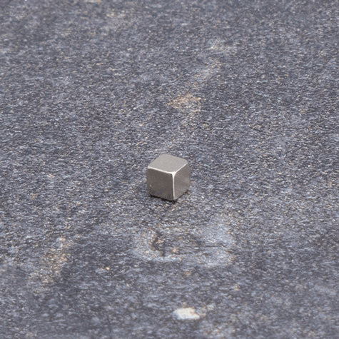 legatoria Calamita cubica, 3x3x3mm Calamita cubica in neodimio, grado magnetico N45 (forza di attrazione massima: 290g).