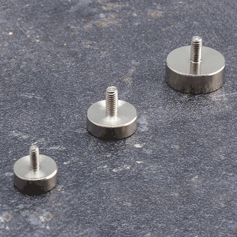 legatoria Magnete con vite, 13mm NICHELATO, in metallo, con magnete al neodimio N42. Diametro: 12mm, altezza: 12mm (forza di attrazione:3500g).