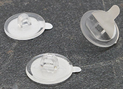 legatoria Basetta autoadesiva con occhiello, 20mm TRASPARENTE, in plastica, sezione rotonda, base autoadesiva removibile  LEG4169