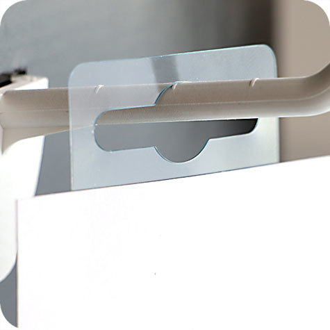 legatoria Appendini trasparenti autoadesivi per blister 40x32mm foratura standard europea. In PET trasparente da 400 micron, per oggetti fino a 500 grammi. In rotolo.
