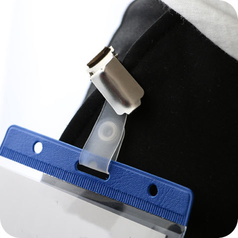 legatoria Mollette per Portatesserino, clip portabadge adatta a perforazione allungata o europea.