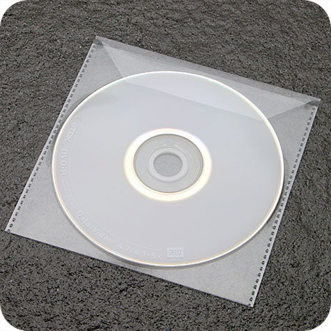 legatoria Busta porta CD non adesiva TRASPARENTE, 129x130mm, con patella di chiusura, forma quadrangolare.