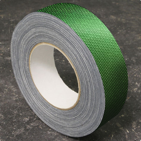 legatoria Nastro autoadesivo borda dorso, h75mm VERDE 1, elegante nastro in seta per ricoprire il dorso di blocchi pinzati. Spessore 400 micron. Utilizzato nelle industrie grafiche per bordature e dorsature di libri, registri, quaderni, blocchi per assegni e formulari.