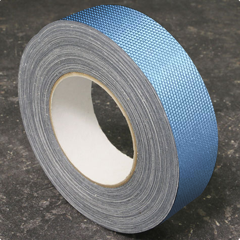 legatoria Nastro autoadesivo borda dorso, h19mm AZZURRO, elegante nastro in seta per ricoprire il dorso di blocchi pinzati. Spessore 400 micron. Utilizzato nelle industrie grafiche per bordature e dorsature di libri, registri, quaderni, blocchi per assegni e formulari.