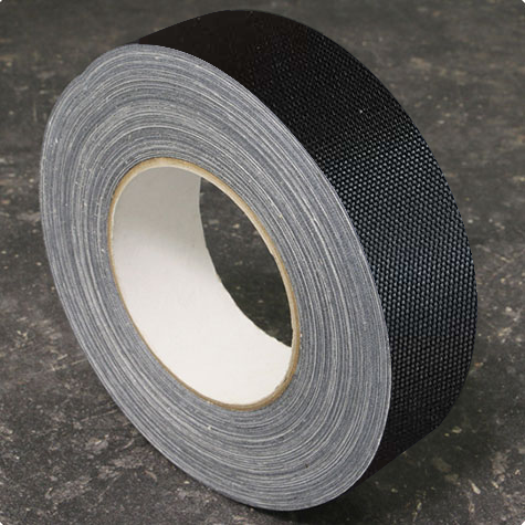 legatoria Nastro autoadesivo borda dorso, h75mm NERO, 180 gramm-mq, elegante nastro in seta per ricoprire il dorso di blocchi pinzati. Spessore 400 micron. Utilizzato nelle industrie grafiche per bordature e dorsature di libri, registri, quaderni, blocchi per assegni e formulari.