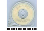 gbc Normatape, 1:32 TRASPARENTE con tratteggio NERO Altezza 0,79mm Nastro adesivo Mecanorma in dispenser. Per dare vita a diagrammi con linee tratteggiate, progettazioni o modelli che  richiedano uso di filetti.