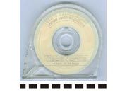 gbc Normatape, 1:64 TRASPARENTE con tratteggio NERO Altezza 0,40mm Nastro adesivo Mecanorma in dispenser. Per dare vita a diagrammi con linee tratteggiate, progettazioni o modelli che  richiedano uso di filetti MEN21010