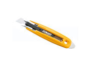 gbc Cutter Olfa ANTINFORTUNISTICO apricartoni SK-9 con sistema auto-retrattile della lama composto da una potente molla di ritorno, che scongiura le possibilit di ferita durante i lavori di taglio. Prodotto brevettato in regola con la normativa antinfortunistica 626. Corpo del cutter costituito totalmente in ABS. Staffa metallica nella parte posteriore adatta per imballaggi e cartonaggi in genere. Utilizzabile indifferentemente da mancini o destrorsi. Lunghezza: 155,5mm, altezza lama: 17,5mm. Adatto a lame di ricambio SKB-2, RSKB-2, HOB-2. Prodotto originale giapponese, MADE IN JAPAN eltSK9