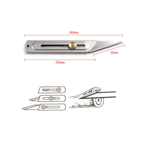 gbc Cutter per legno OLFA CK-2 coltello Heavy-Duty adatto ad impieghi pesanti, dotato di una lama in acciaio dal disegno speciale per l'intaglio del legno e il bricolage. Il corpo del cutter totalmente in acciaio inossidabile  particolarmente indicato per utilizzi soggetti alla presenza di acqua. Insieme alla lama CKB-2 si evita totalmente la formazione di ruggine all'interno e all'esterno del corpo del cutter. Resistente agli acidi ed agli agenti chimici. Lunghezza: 115mm, altezza lama: 20mm. Prodotto originale giapponese. MADE IN JAPAN.