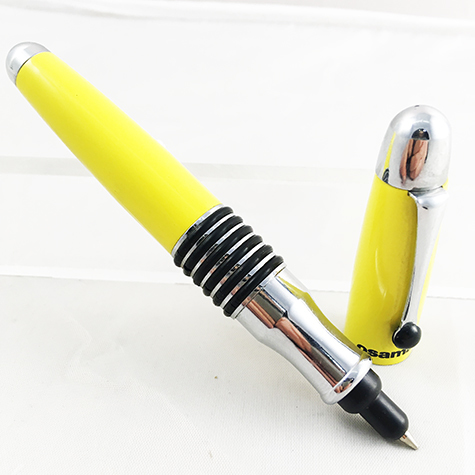 gbc Penna biro OSAMA metal-color GIALLO Fusto in metallo colorato GIALLO. Da collezione, Dimensioni: 16x130mm. completa di astuccio.
