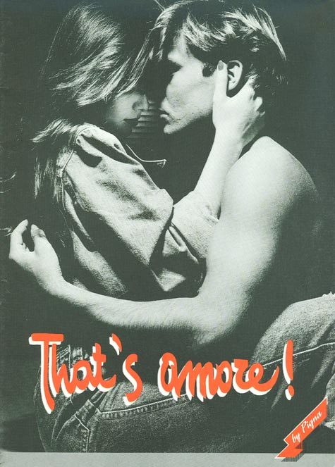 gbc Quaderno Maxi TSA, 28 fogli A4 da 70 grammi righe da 8mm, rilegatura con punto metallico a sella.