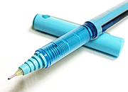 gbc Roller Hi-Tecpoint V5 AZZURRO Punta extrafine 0,5mm, ad inchiostro liquido per un flusso preciso e costante del tratto.