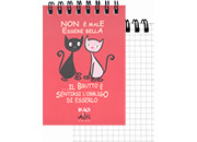 gbc QuadernoBlack&WhiteRuggeri SpiralatoInTesta 50fogliA7 Quadretto5mm, GATTI formato A7, legatura: W.O. in testa, foliazione: 50 fogli, carta da 80gr, quadretti 5mm, soggetto: Non  male Essere bella ...Il brutto  sentirsi lobbligo di esserlo.