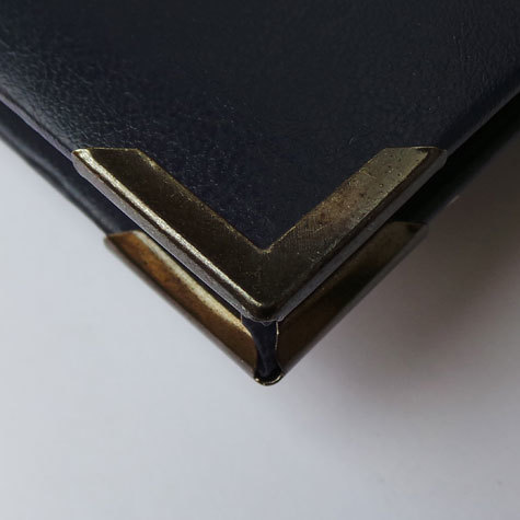 legatoria Angolino metallico canna di fucile 22mm per lato, protegge copertine spesse fino a 3.5mm.