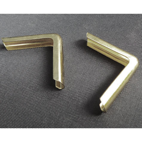 legatoria Angolino metallico brunito 25mm per lato, protegge copertine spesse fino a 4,5mm.