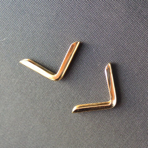 legatoria Angolino metallico similoro 15mm per lato, protegge copertine spesse fino a 2mm.