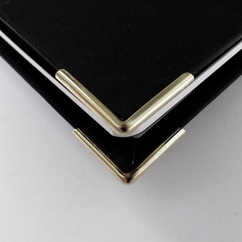 legatoria AngolinoMetallico nichelato, 20mm 20mm per lato, protegge copertine spesse fino a 2mm.