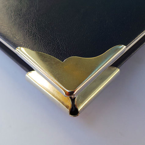 legatoria Angolino metallico ottone antico 30mm per lato, protegge copertine spesse fino a 4,5mm.