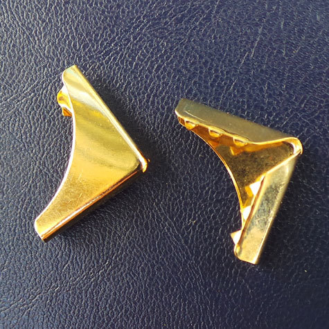 legatoria Angolino metallico oro 24 carati 18mm per lato, protegge copertine spesse fino a 4mm.