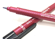 gbc Stabilo OHpen196S SUPERFINE BLU Pennarello indelebile punta SUPERFINE, ideale per lucidi e per quasi tutte le superfici lisce (cd-rom, DVD, plastica, vetro, metallo e ceramica). Prodotto originale tedesco. MADE IN GERMANY STB196S