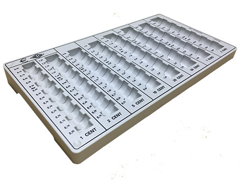 gbc Contenitore porta monete euro WEDO2 per tutte le monete in euro e centesimi. Permette di contare e ordinare rapidamente le monete, garantendo un notevole risparmio di tempo. Con 8 colonne per tutti i tagli con indicazione dellimporto contenuto. Contiene 500 monete: 0,01x80, 0,02x80, 0,05x80, 0,10x70, 0,20x65, 0,50x60, 1x60, 2x65.